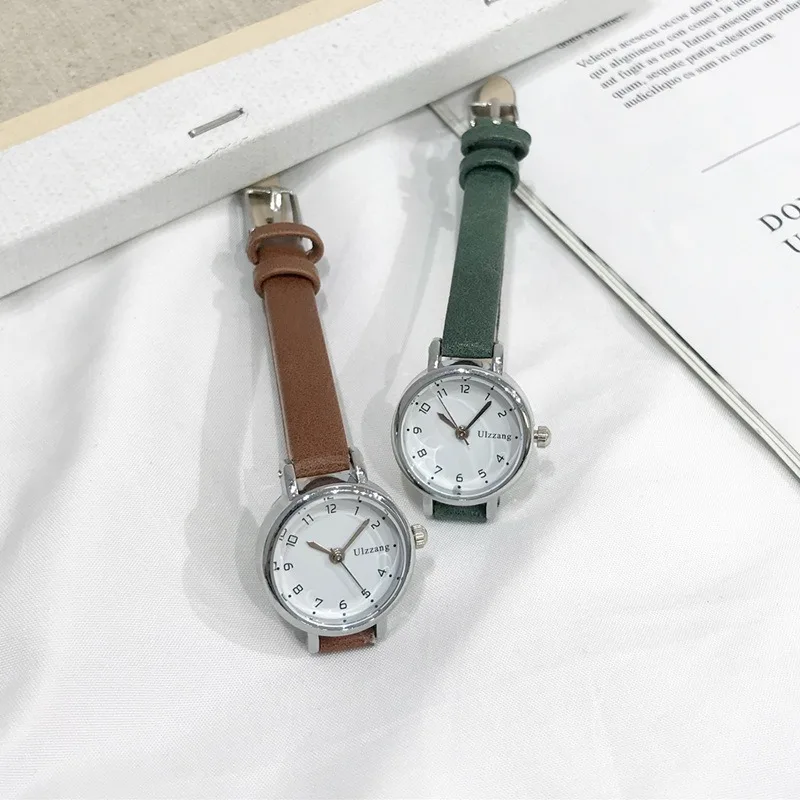 Women Fashion White Small Watches Ulzzang Brand Ladies Quartz Wristwatch Simple Retr Montre Femme with Leather Band Clock