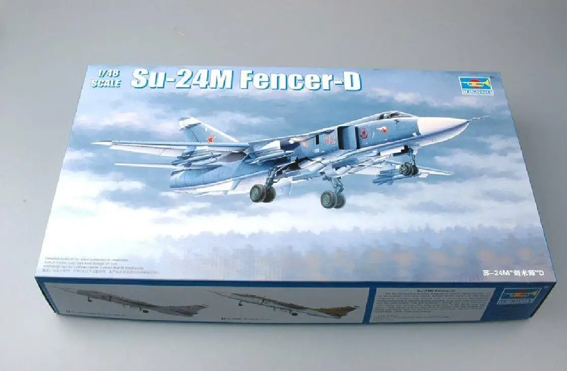 

Trumpeter 02835 1/48 Warplane Russian Su-24M Fencer-D Bomber Aircraft Model