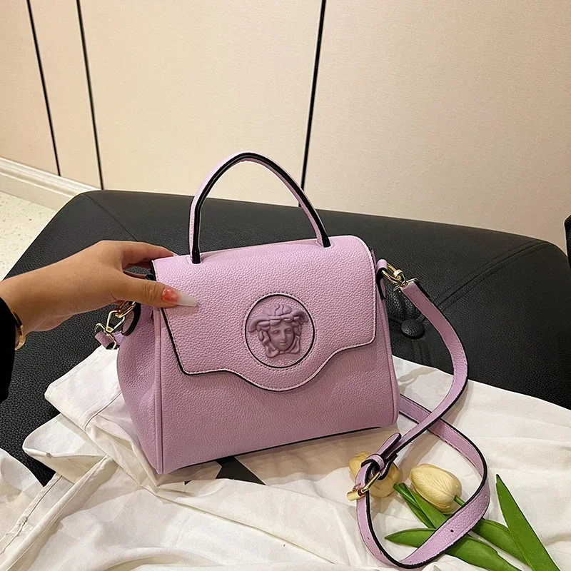 2025 럭셔리 고급 가죽 메신저 백 크로스바디 백 여성용 빈티지 스타일 대용량 솔리드 컬러