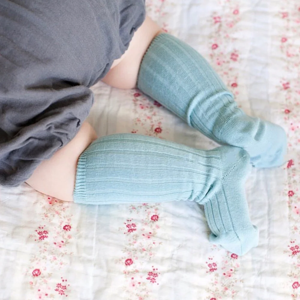 

Новые модные детские носки до колена для мальчиков и девочек, хлопковые, дышащие, в полоску, повседневные, для школьной формы, длинные