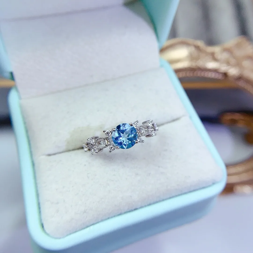 

Natural Exquisite Topaz Ring S925 Sterling Silver Designer Exquisitely Crafted for The Elegant and Fashionable Woman