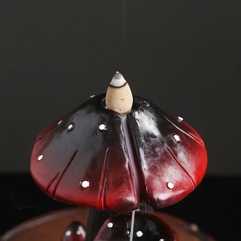 Refluxing incense incense insert incense holder aromatherapy creativity European household craft decoration mushroom