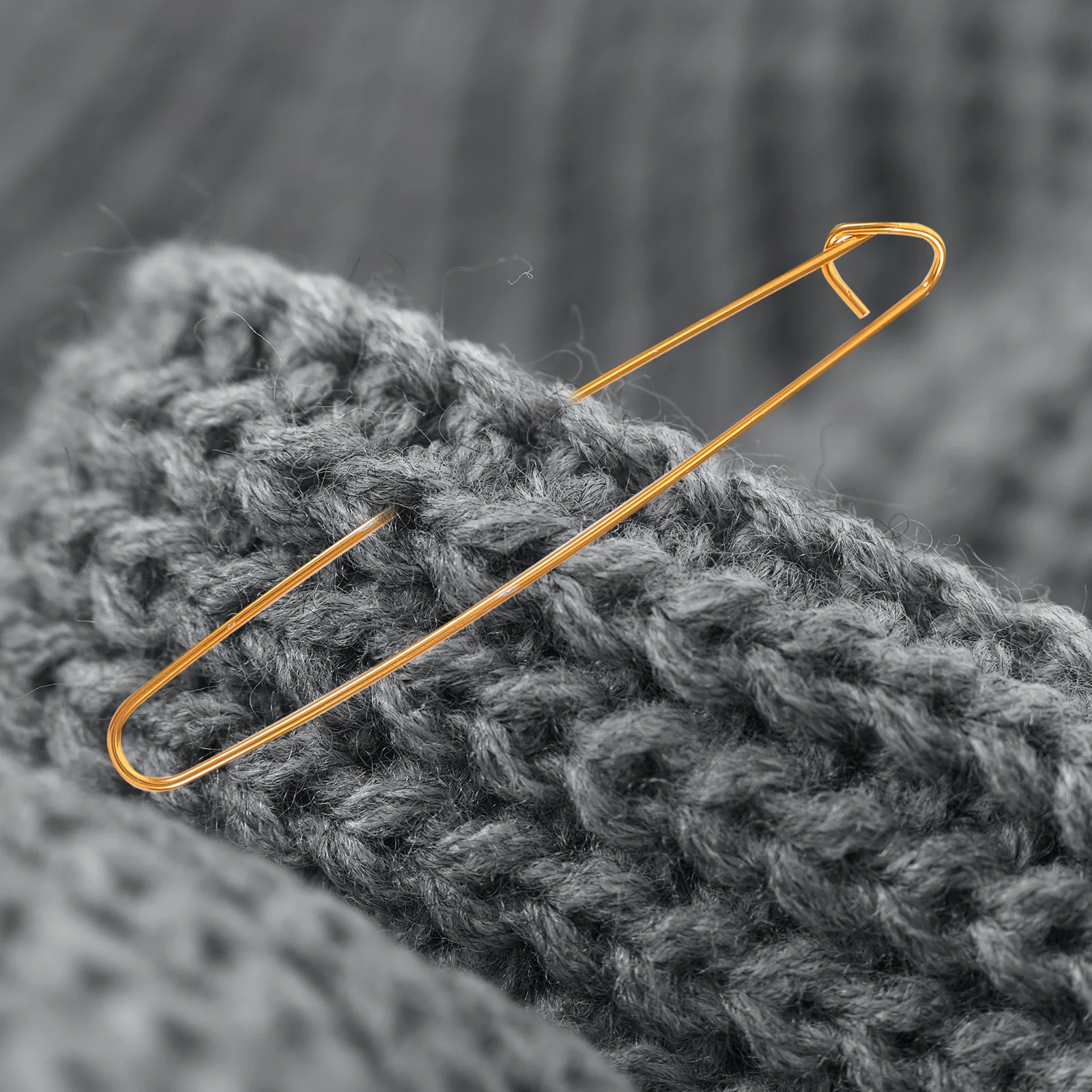 

12pcs Yarn Stitch Holders Set 4 Sizes 6Cm 12Cm 17Cm 20Cm Assorted Colors Knitting Crochet Locking Pins For Blankets Scarves