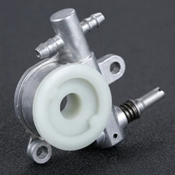 2Pcs/set Chainsaw Oil Pump for 2500/3800 Chainsaw Spare Parts with Worm Drive Gear for Chain Saw 25CC/38CC Garden Power Tools