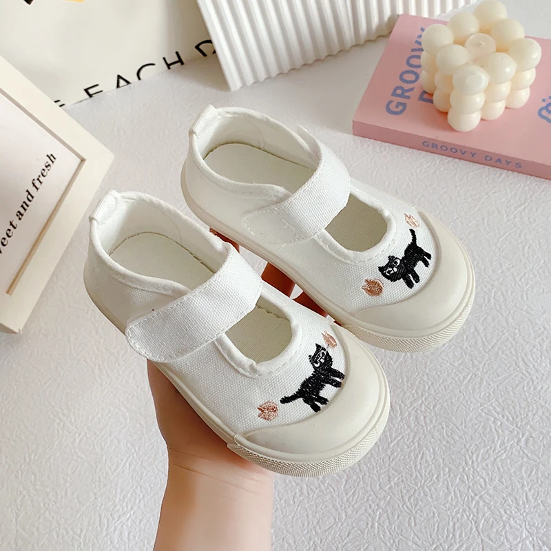 2024 Summer New Children Sandals for Girls Fashion Cute Cat Soft Sole Breathable Canvas Comfortable Light Simple Casual Shoes