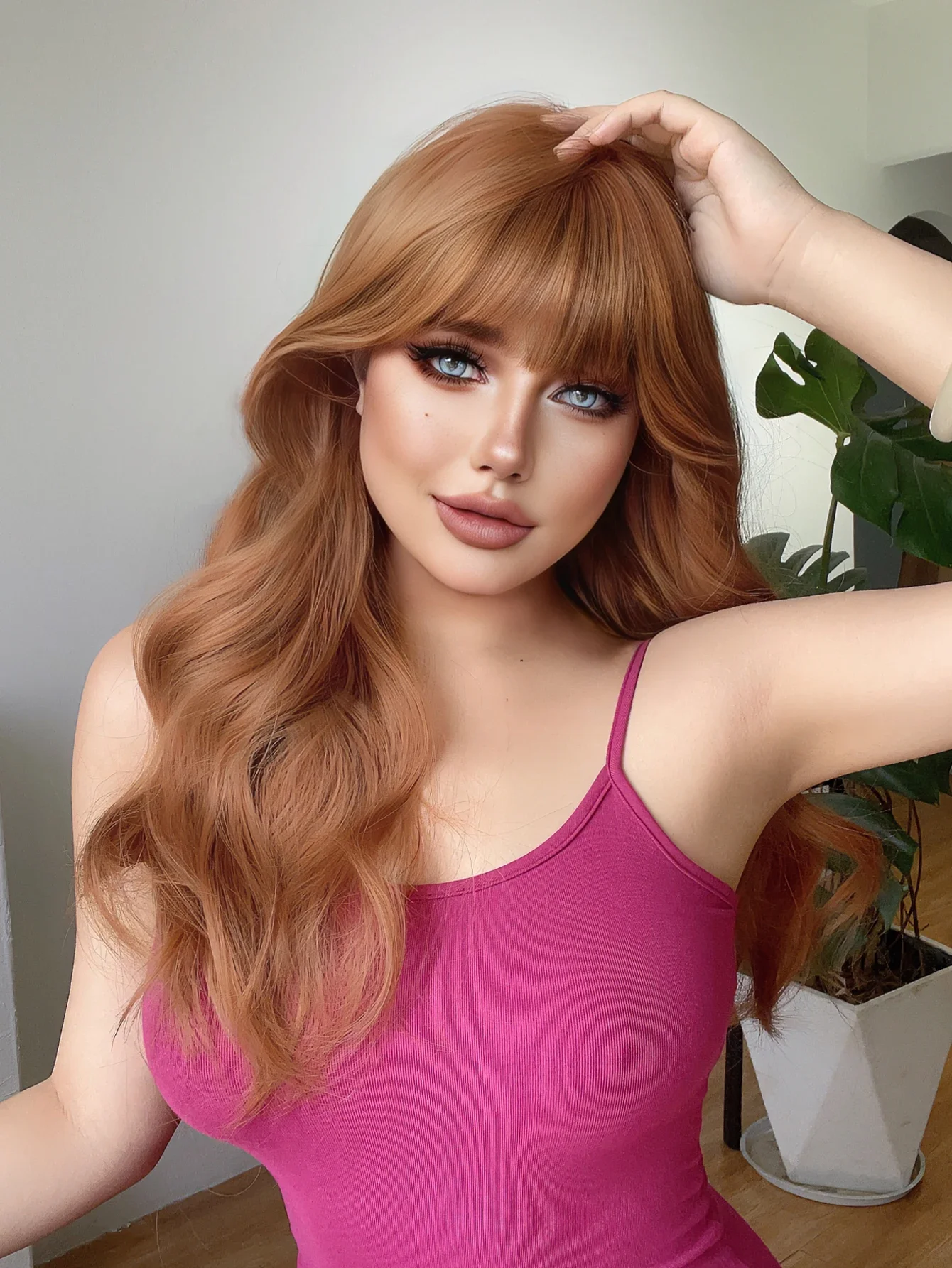 24Inch Light Persimmon Brown Synthetic Wigs With Bang Medium Natural Wavy Hair For Women Daily Use Cosplay Drag Heat Resistant