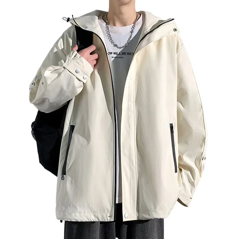 

Trendy Men's Outdoor Jacket Fashionable Casual Windbreaker with Hood Suitable for Mountain Cycling Climbing Traveling Camping