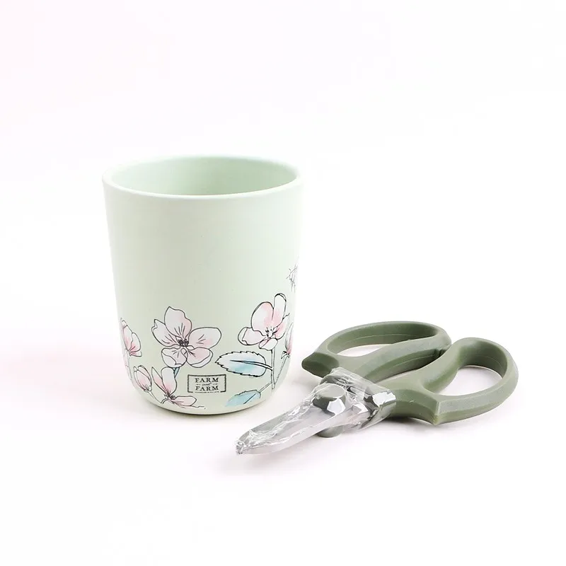 

Floral Pattern Light Green Planter & Scissors Set Gardening Supplies & Tools Delicate Nature-Inspired Gift for Plant Lovers