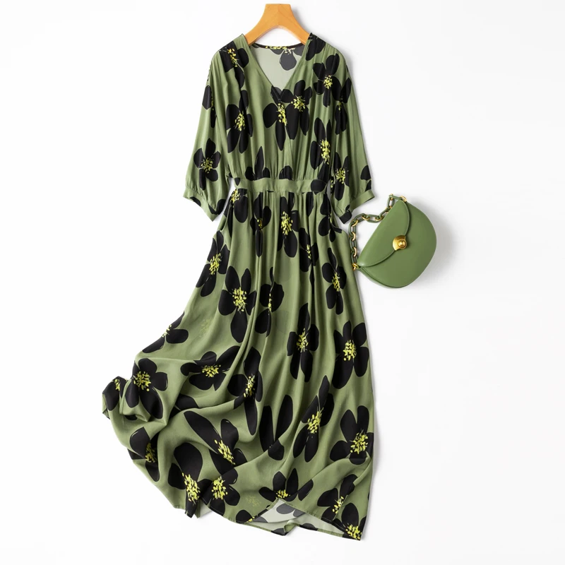 

Women 100% Mulberry Silk Crepe Silk V neck Lantern sleeve belted waist Army Green Flower Printed Midi Dress 8289