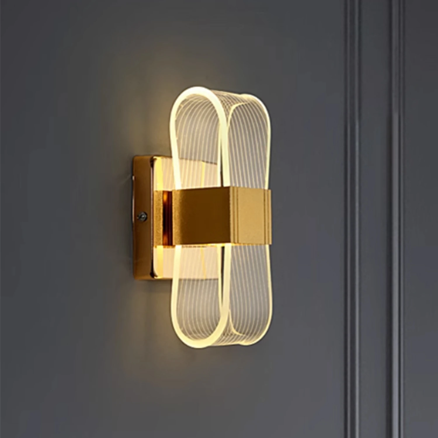 Lámpara de pared de aluminio acrílico de estilo nórdico moderno, elegante y cálida, luz de cabecera de lujo Simple con brillo, Perfe, nueva