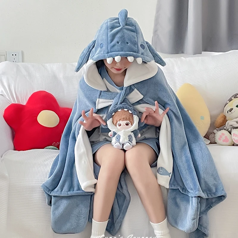 Winter Pajamas Women Lunch Break  Sleepwear Robe for Women Robe Long Night Gown Women\'s Nightgown Cartoon Shark Cloak Pajamas