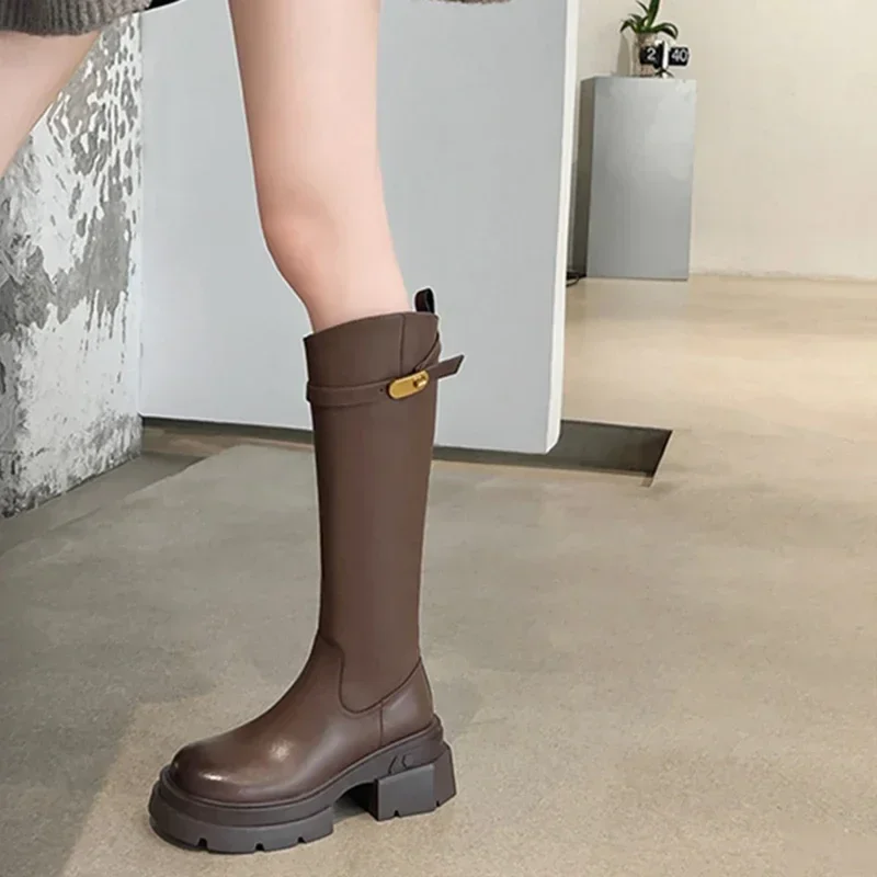 New Boots Women's 2024 Autumn Winter Platform Boots Zipper Long Was High Simple Boots Fashion Motorcycle Boots Botas Mujer