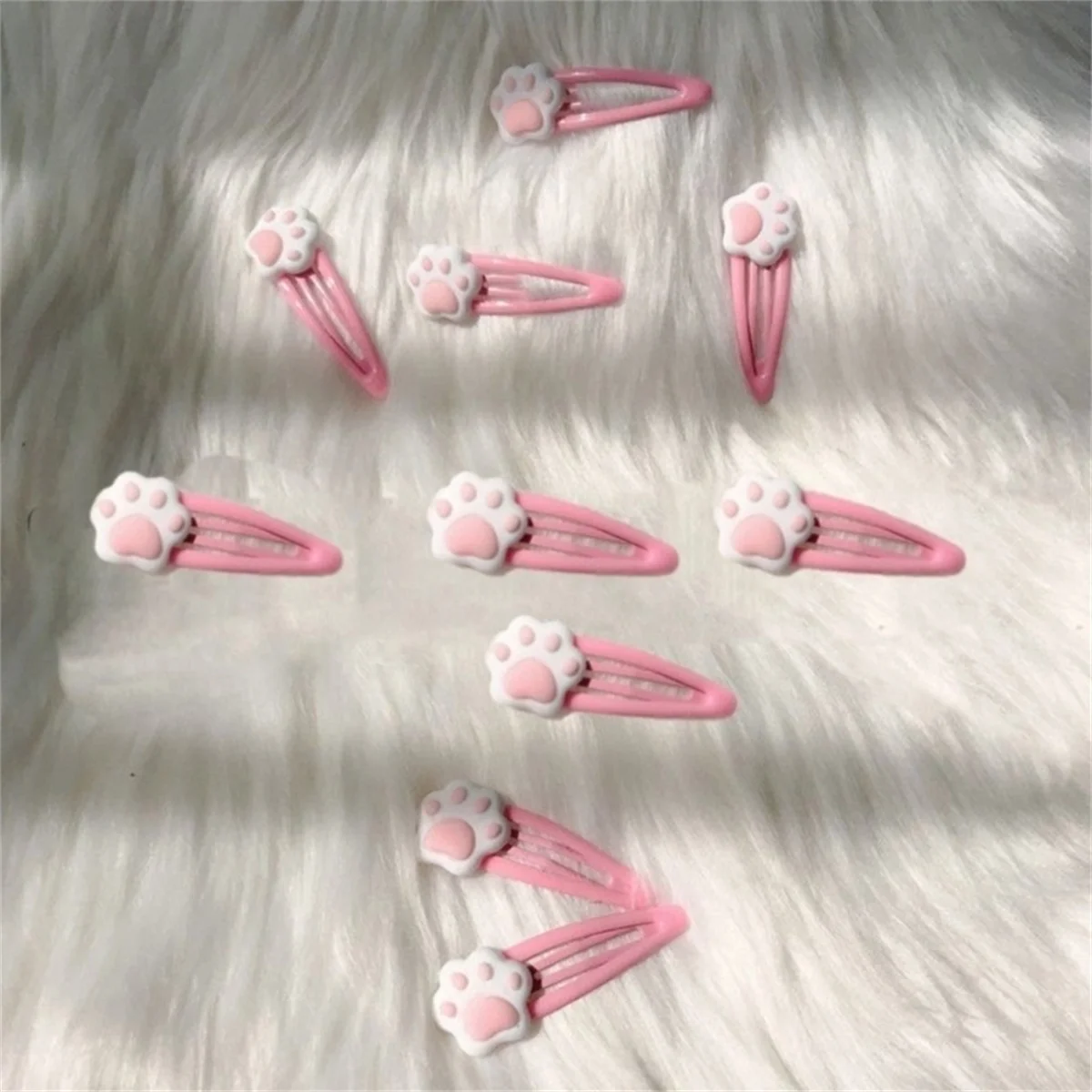 Y2K Cartoon Cat Paw Hair Clip Headwear - Stylish Travel Hairpins & Headdress Hairclip for Girls Fashionable Hair Accessories image 7