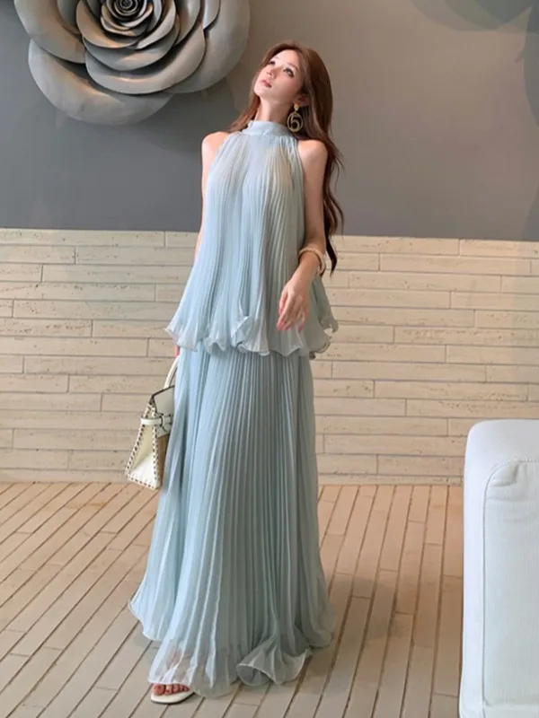 Chic Summer Beach Vacation Fairy Tale Two-Piece Set Women's Gauzy Halter Neck Midi Skirt And Top Anti-Wrinkle Loose Fit