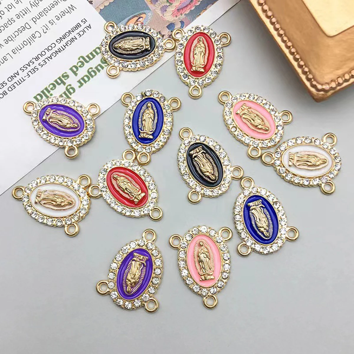 12 Pieces Of 6-Color Virgin Mary Rhinestone Alloy Three Hole Fashionable Necklace DIY Accessories