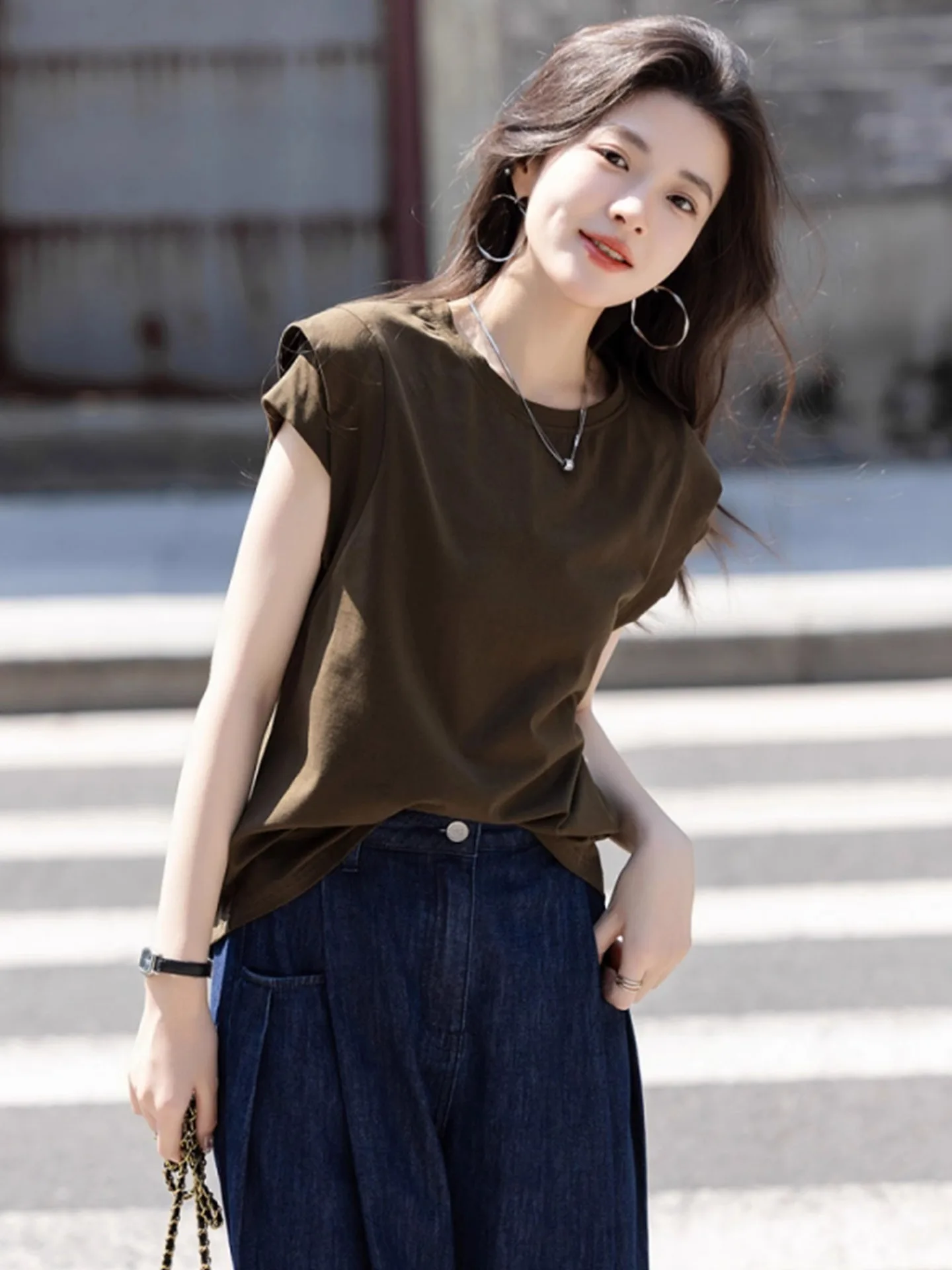 Ele puur katoenen T-shirt Koreaanse Sle ronde Ne ort Sve Base irt Faionable Design Pendelen Sle zomertop