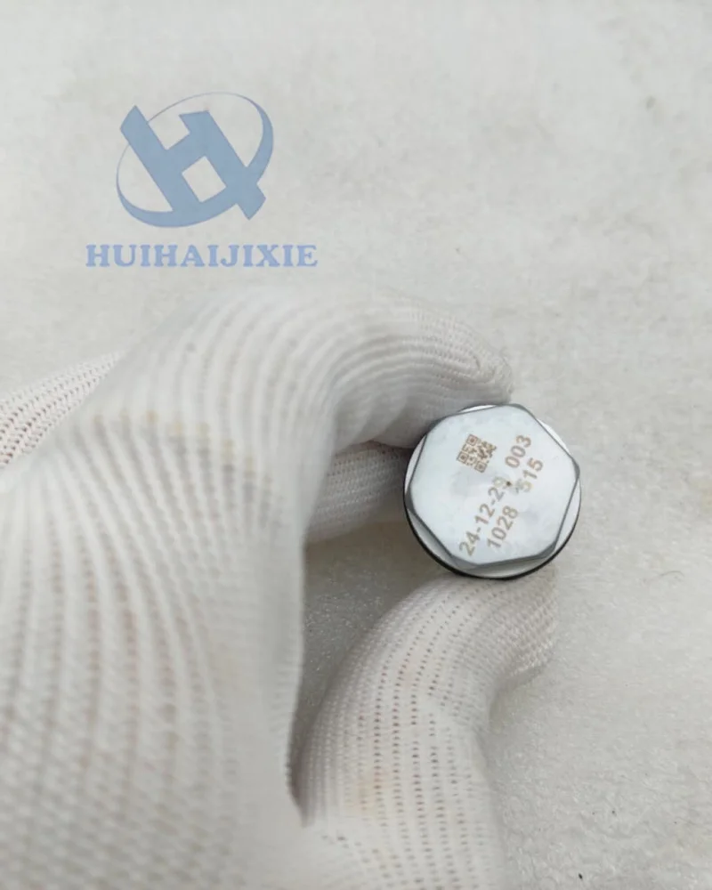 6754-72-1220 Pressure Relief Valve 6754721220 for Komatsu PC200-8 PC220-8 Excavator