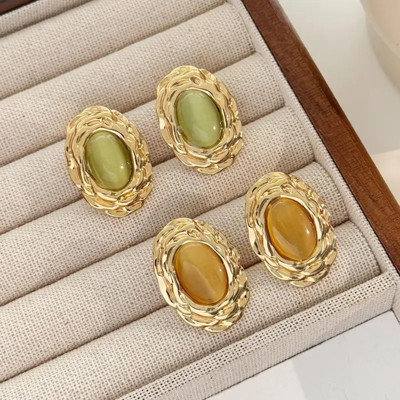 925 Silver Needle Korean Vintage Opal Earrings For Women Jewelry 2026 Trending New Luxury Women's Cat's Eye Stone Stud Earrings