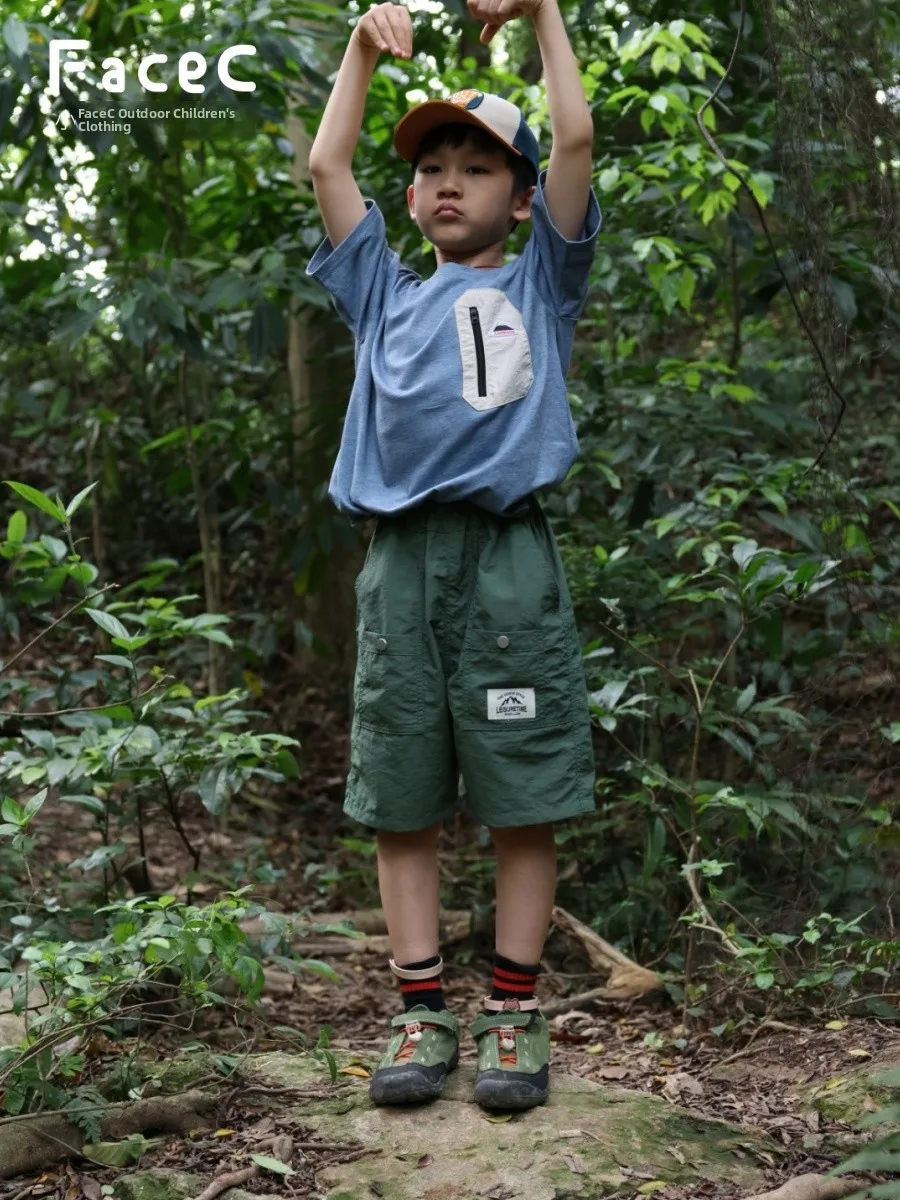 Facec Summer Quick Dry Cool Feeling Five-Quarter Shorts Lightweight Outdoor Sports Pants for Boys Breathable Comfortable Poly...