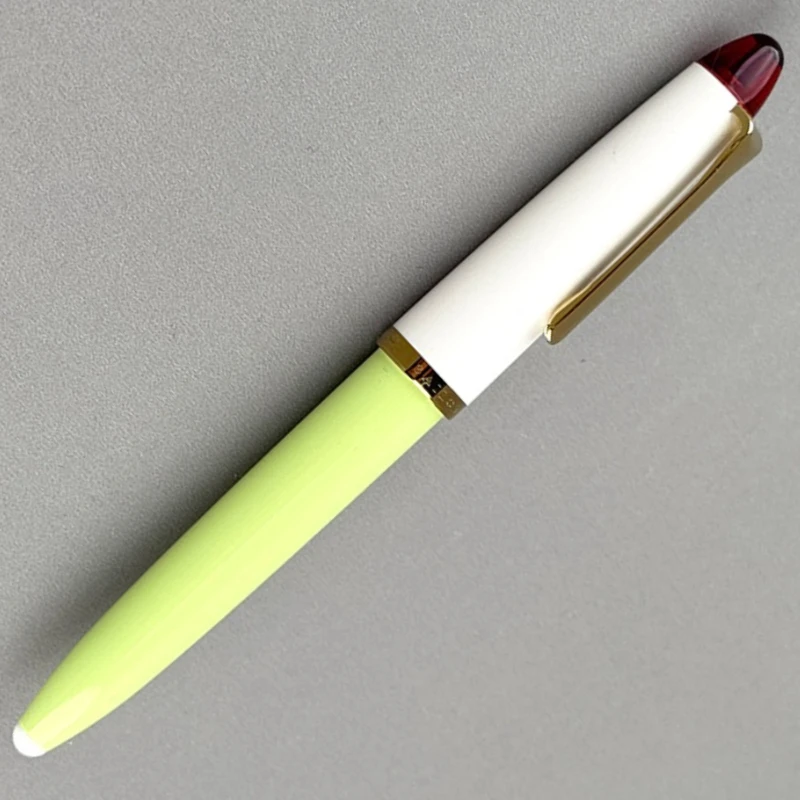 Japanese Ancora Honeydew Cream Fountain Pen Sailor MF 0.5mm Equipped with A Fountain Pen Converter Ink Pens School Stationery