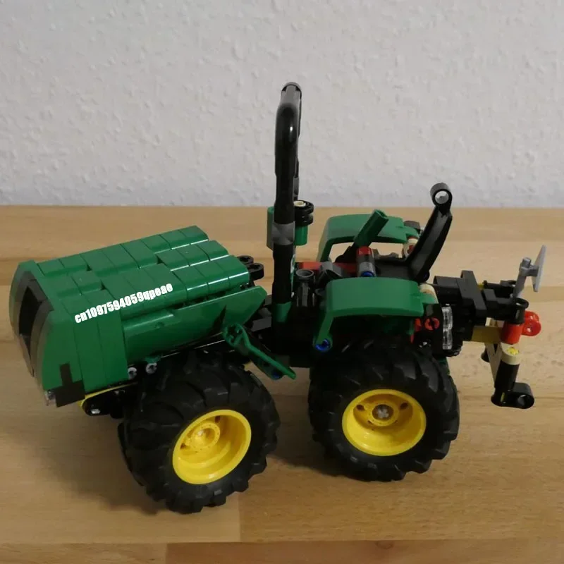 Nieuwe Boerderij Moc-42136 Tractor met Silage Blade Kipper Trailer Model Creatieve Ideeën Kid Speelgoed Verjaardagscadeau Technologie Aangepaste Puzzel