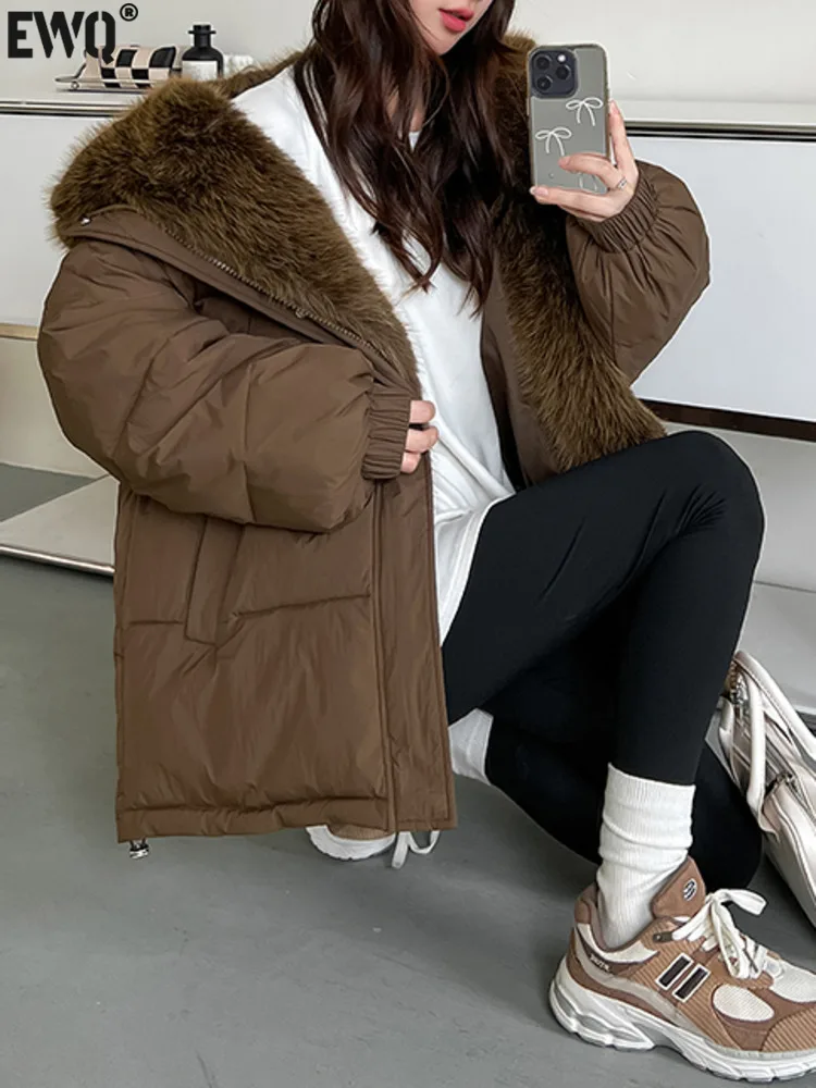 [EWQ] Detachable Big Fur Collar Long Sleeve Hooded Cotton-padded Coat Women Winter Keep Warm Parkas Overcoats 2024 New 16O3243