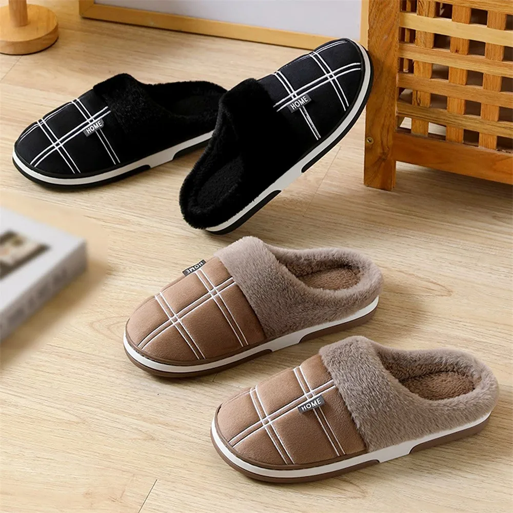 Plaid Men Shoes Winter Slippers Suede Gingham Plush Velvet Indoor Shoes for Men Warm Home Slippers 2024 Non Slip Male slipper