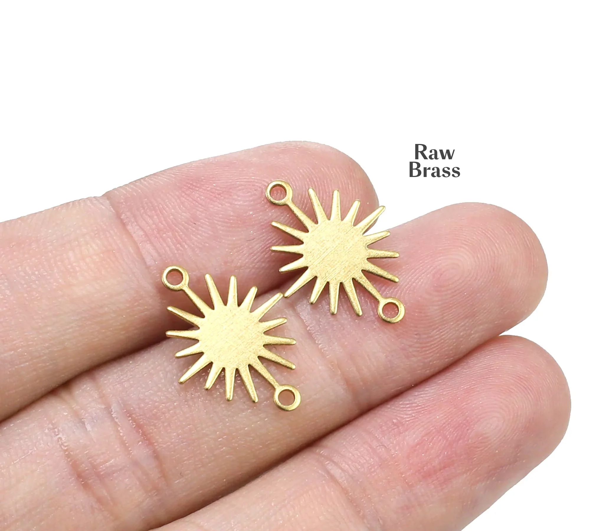 

50pcs Sun Connector, SunFlower Earring Charm, Sun Pendant, Raw Brass Findings, 18x13mm, DIY Jewelry Supplies -R080
