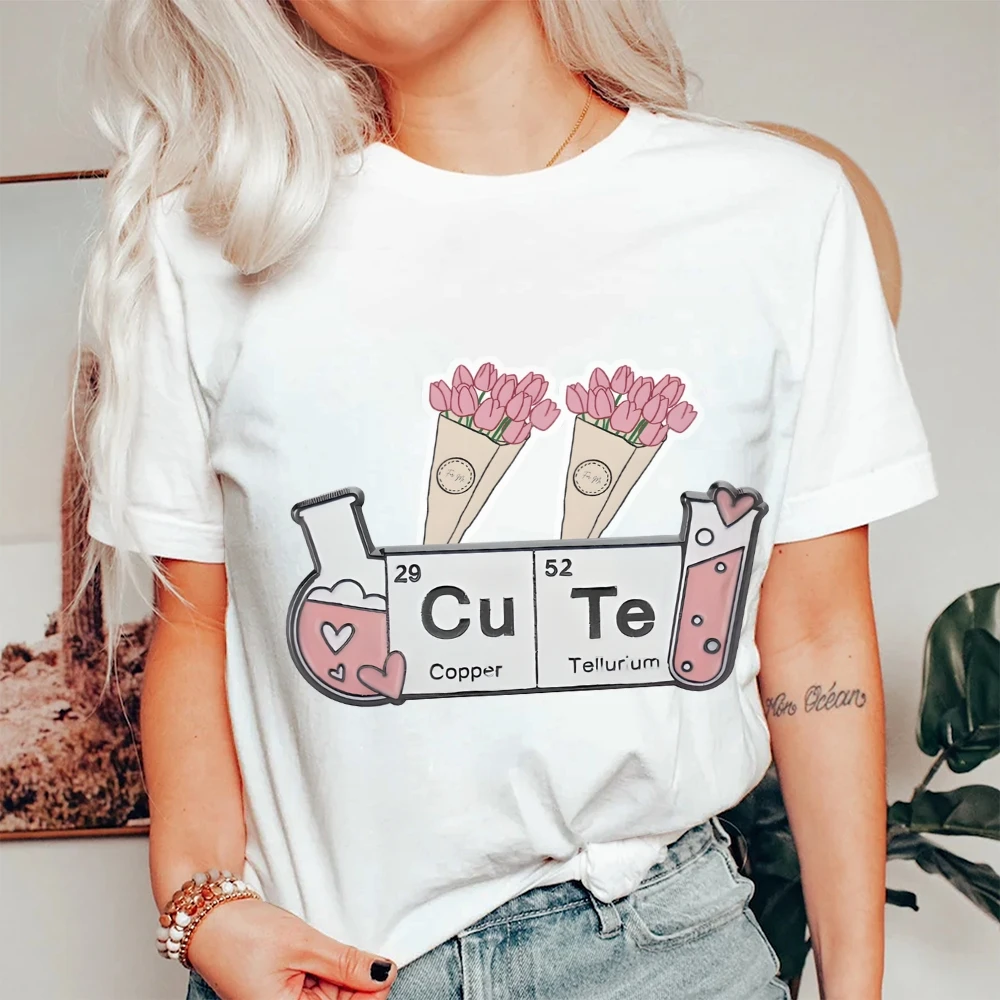 

Модная футболка унисекс в стиле Харадзюку — футболка с рисунком Y2K 2000-х годов и цветочным принтом для любителей японской уличной одежды