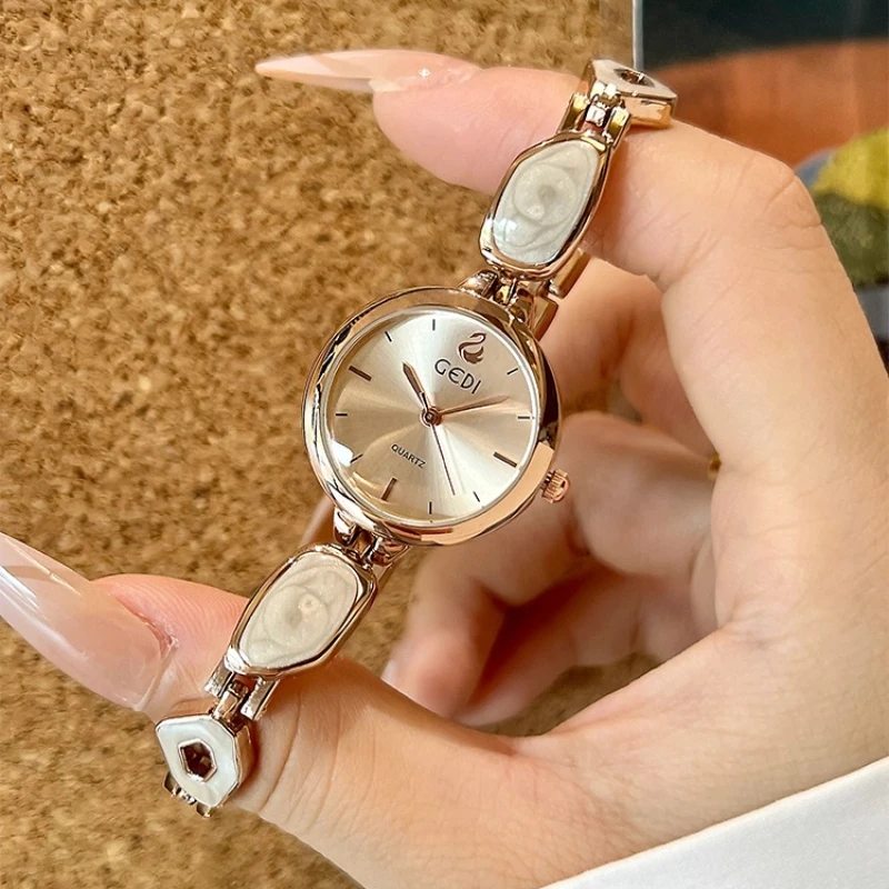 

Роскошные женские часы 2025 года, элегантный минималистичный стиль, подарок на день рождения для женщин, золотистые часы, кварцевые часы из нержавеющей стали