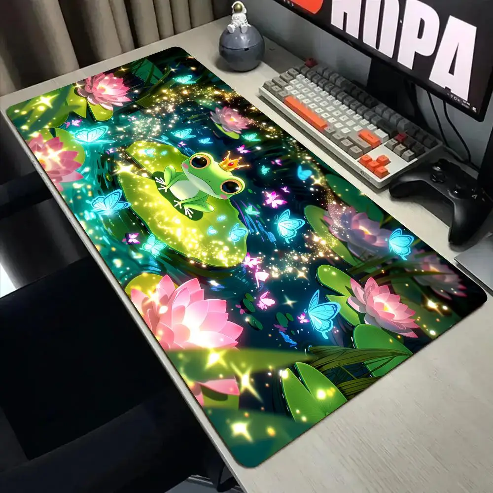 Crown Frog anime Mouse Pad Desk Mat with Stitched Edge XXL Mousepads Rubber Anti-slip Gamer Keyboard Rug Gaming Mat Extended pad
