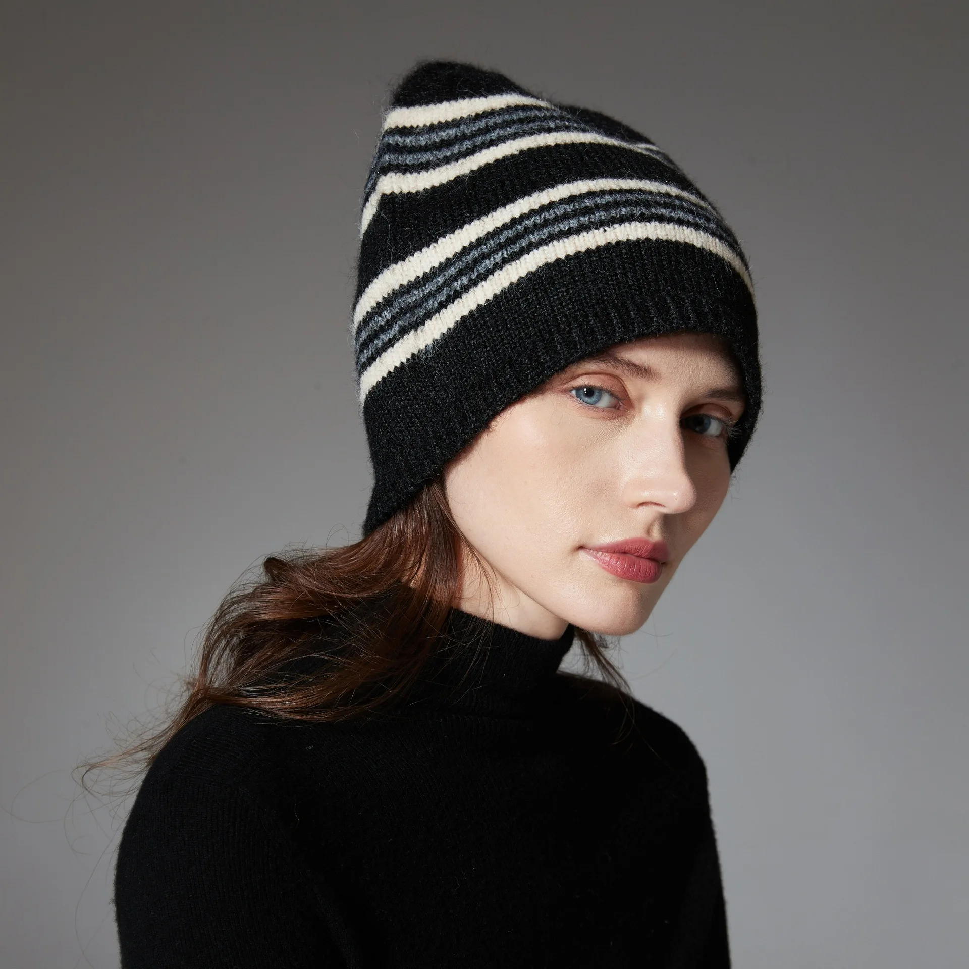 

Autumn Winter Striped Wool Knitted Hat Unisex Couples Knit Cap Warm Cozy Fashionable Knitted Scarf Hat for Men And Women MZ-100