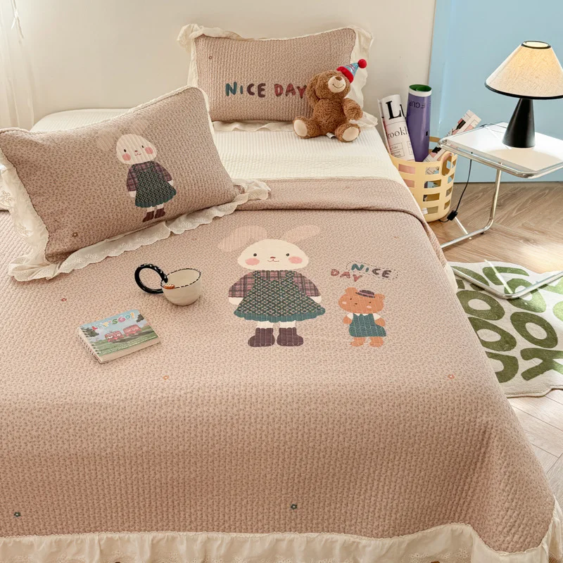 

Tencel Cotton Cartoon Quilted Bedspread Set 3pcs - Large Placement Print, Lace Trim Sheet, All-Season Qulilt King Size