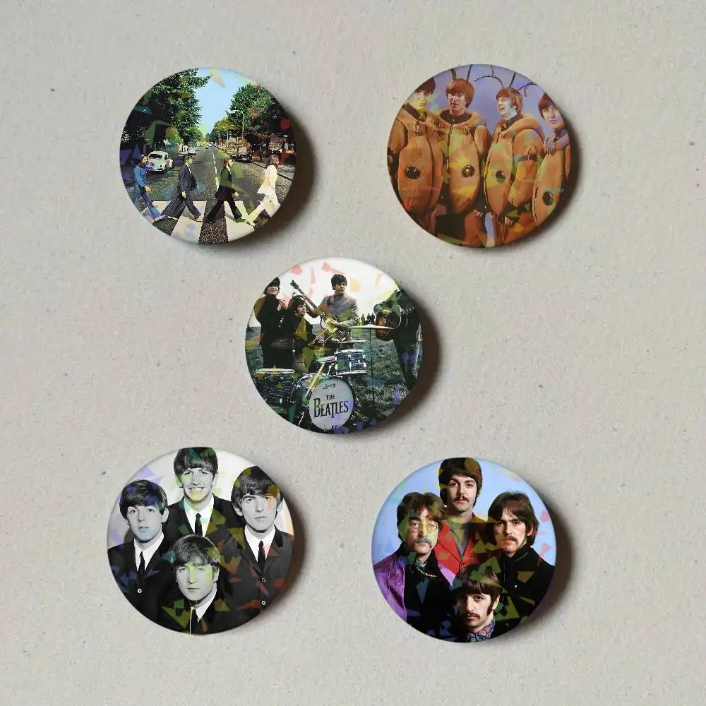Band T-The B-Beatles Round Exquisite Laser Badge Brooches Creative Pins For Clothes Hat Backpack Gift Accessories
