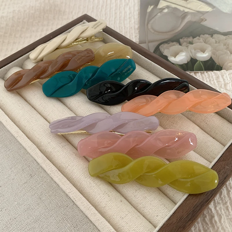 Ins Hot Sale Vintage Twist 6.8cm Long Ponytail Clip Simple Acetic Acid Jelly Colorful Duck Bill Clip Hair Accessories