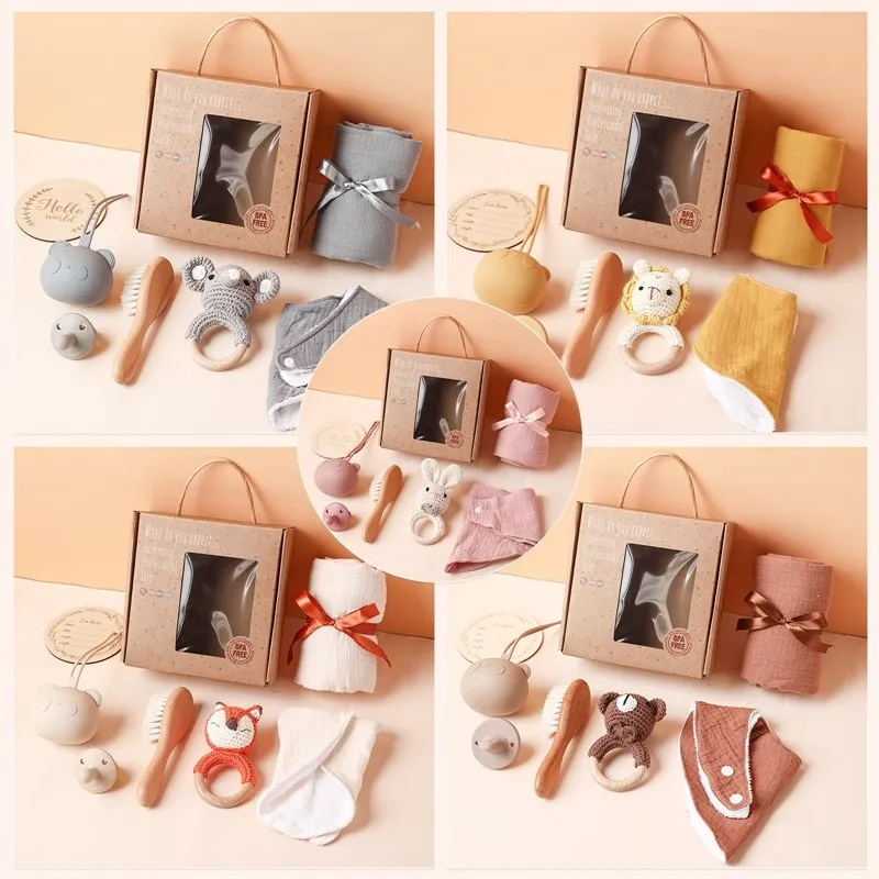 7PCS/Set Baby Bath Toys Kid Towel Cotton Blanket Baby Milestones Brush Rattle Bracelet Bibs Photography Supplies Baby Birth Gift