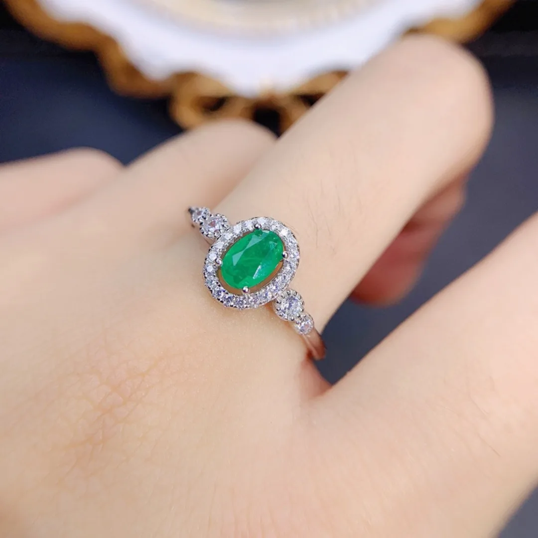 Anello verde smeraldo ovale stile semplice spedizione gratuita 4*6mm 0,5 ct gemma 925 gioielli in argento Sterling