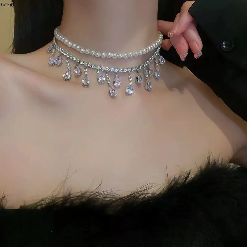 New Temperament Full of Crystal Shiny Water Drop Pendant Necklace for Women Luxury Pearl Collarbone Chain Jewelry Accessories
