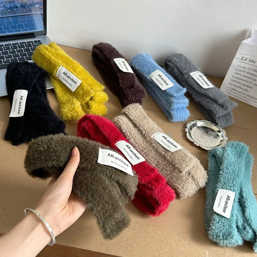 

Sweet Solid Color Wool Shawl Y2K Harajuku Knitted Scarf Korean Style Dressing Decoration Long Narrow Scarves Streetwear