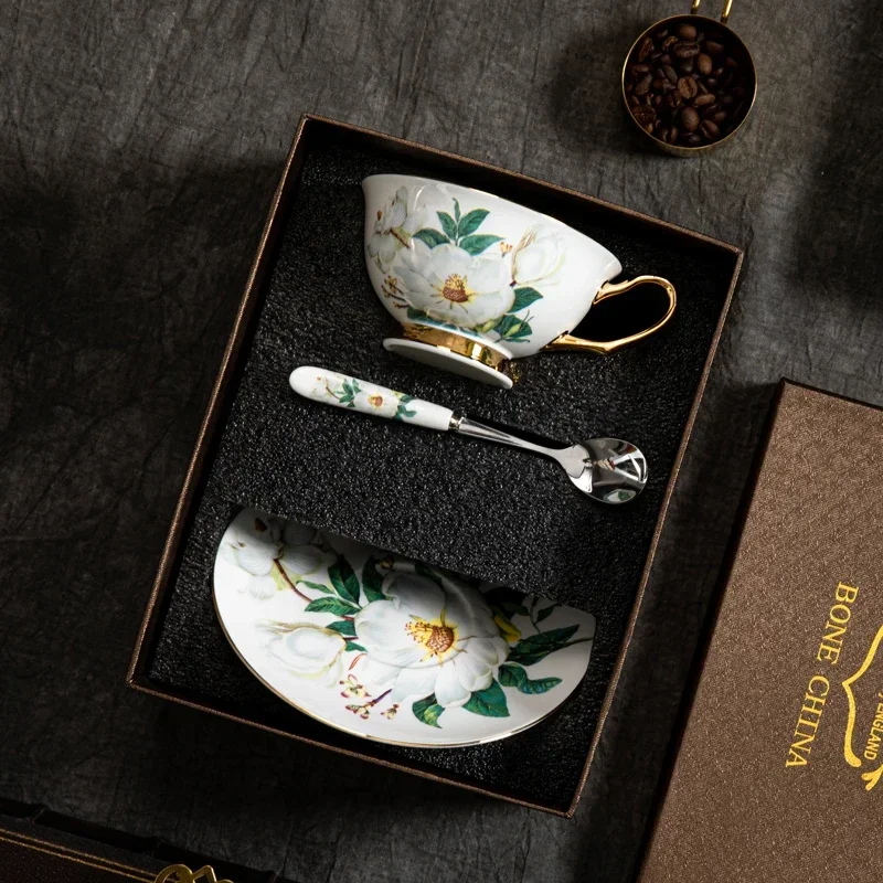 European-style Coffee Cup Set Bone China Cup and Saucer Household Ceramic High End Afternoon Tea Tea Set Gift for Friend