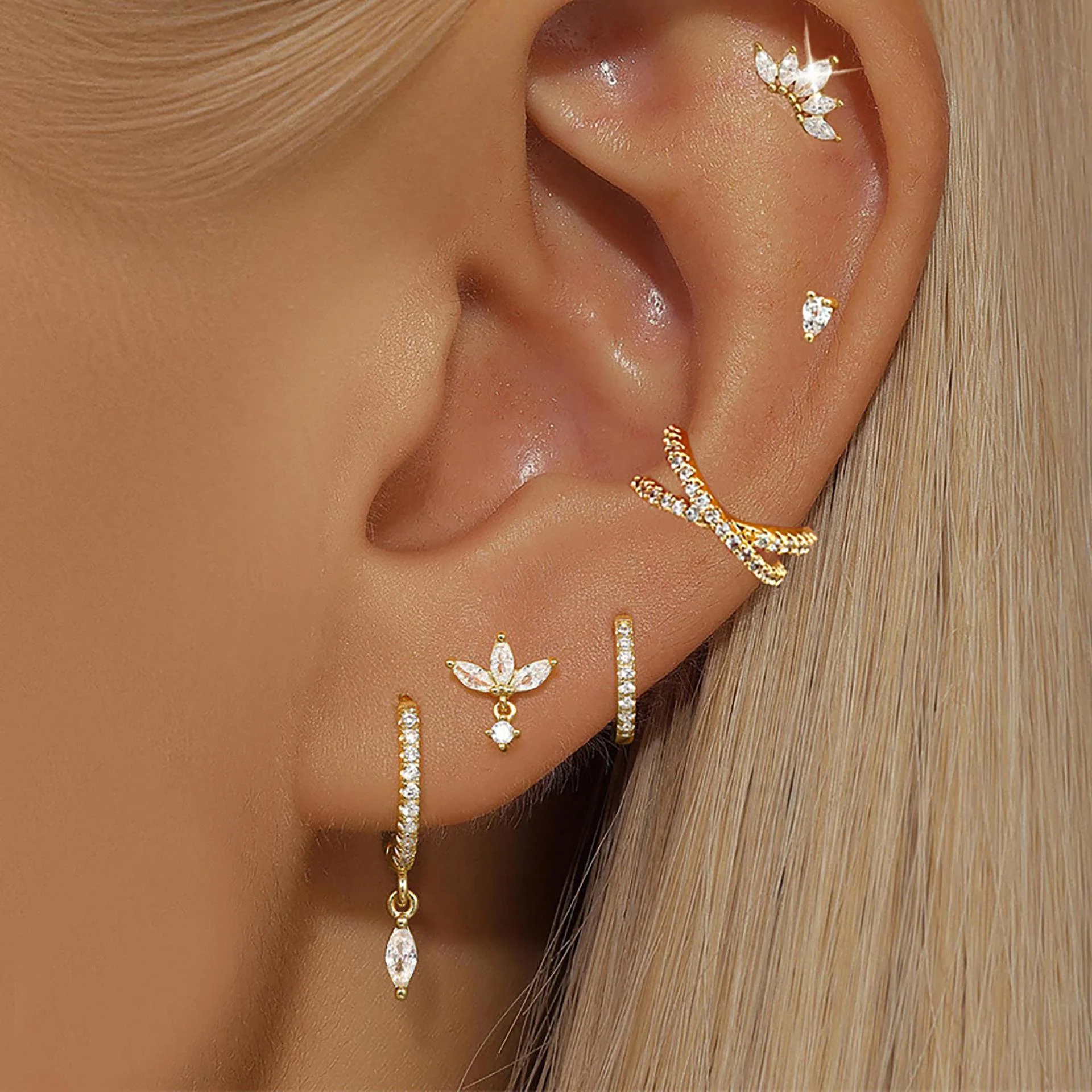 6pcs European And American Minimalist Stainless Steel Zircon Ear Clip Set for Women Elegant Multiple Stud Earring Jewelry Gifts