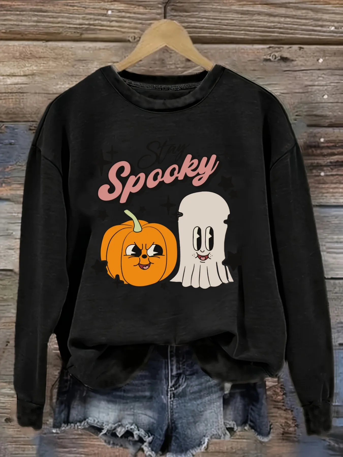 Women's Casual Long Sleeve Crew Neck T-Shirt Stay Spooky Pumpkin Ghost Stars Design, Round Neck Women's Clothing, Machine Washable, Slightly Elastic, Loose Fit, Spring Autumn Winter Women's T-Shirt, Halloween Costume Outfit