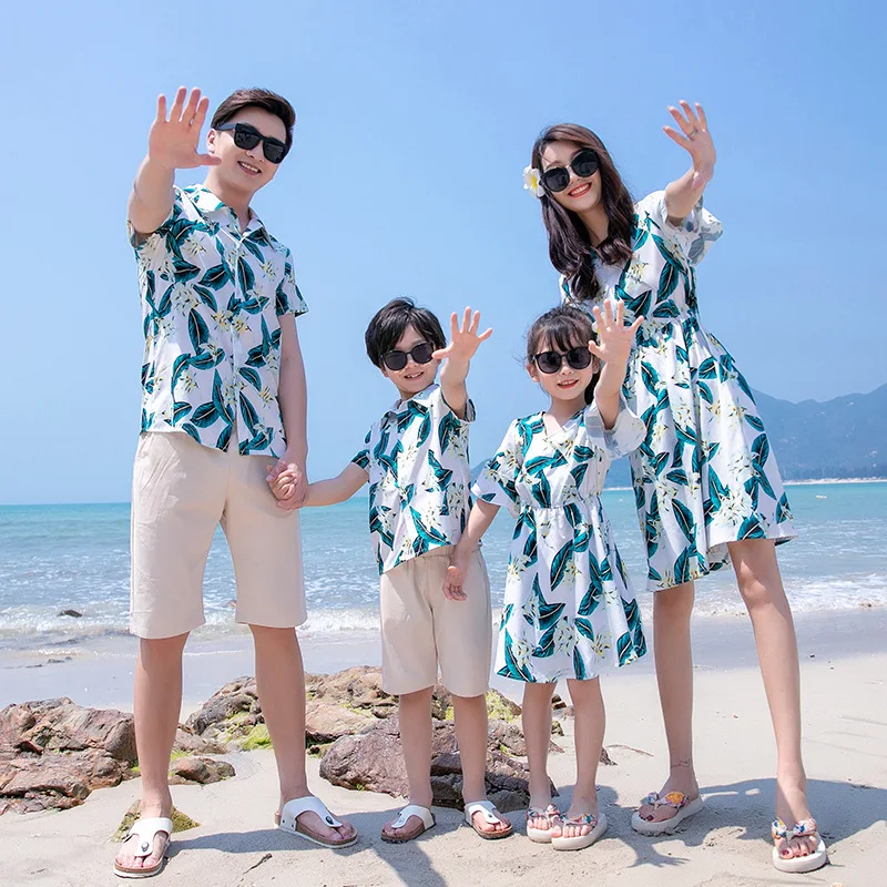 Resort Family Matching Beach Couple Clothes Vacation Look Parent-child Outfit Korean Mom Daughter Dress Dad Son Two Piece Sets