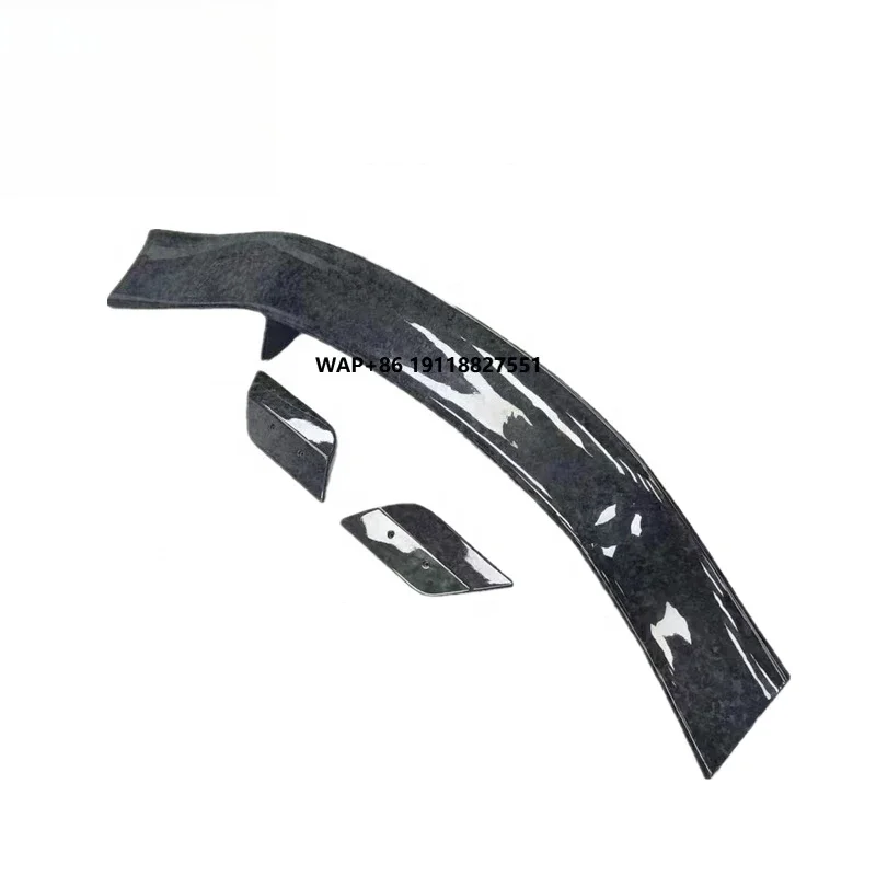 

Высококачественный задний спойлер из сухого карбона в стиле BTC для нового Aston Martin DBX