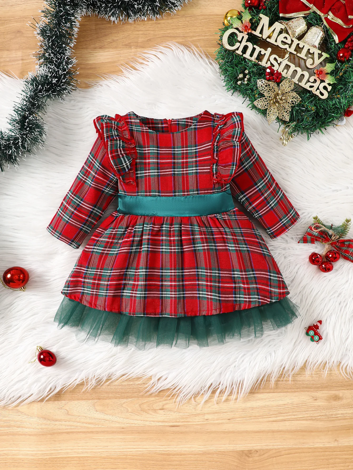 Christmas New Children Clothing Girls Plaid Long Sleeved Dress Christmas Big Bow Mesh Princess Dress