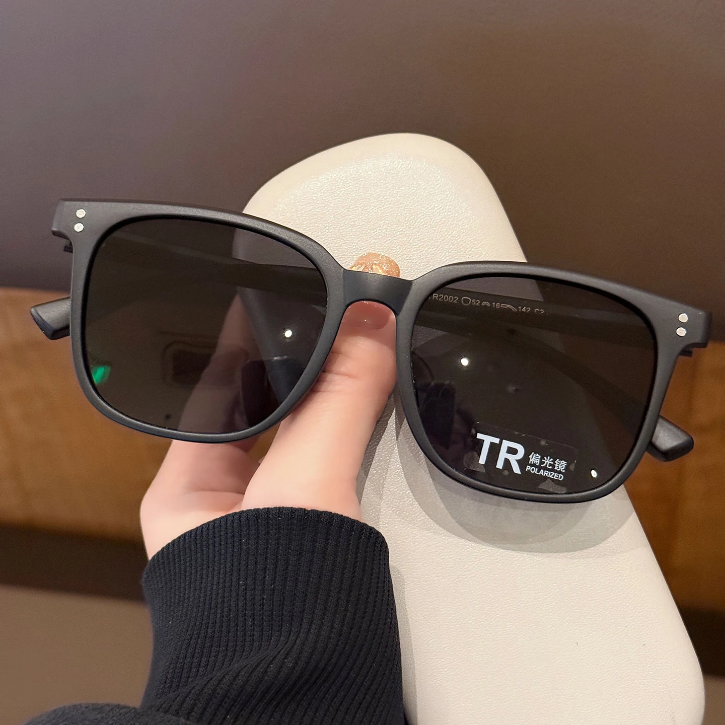 Oculos-de-sol-polarizados-femininos-com-armacao-tr90-ultraleve-preta-fosca-novo-estilo-2026-especiais-para-direcao-e-anti-uv