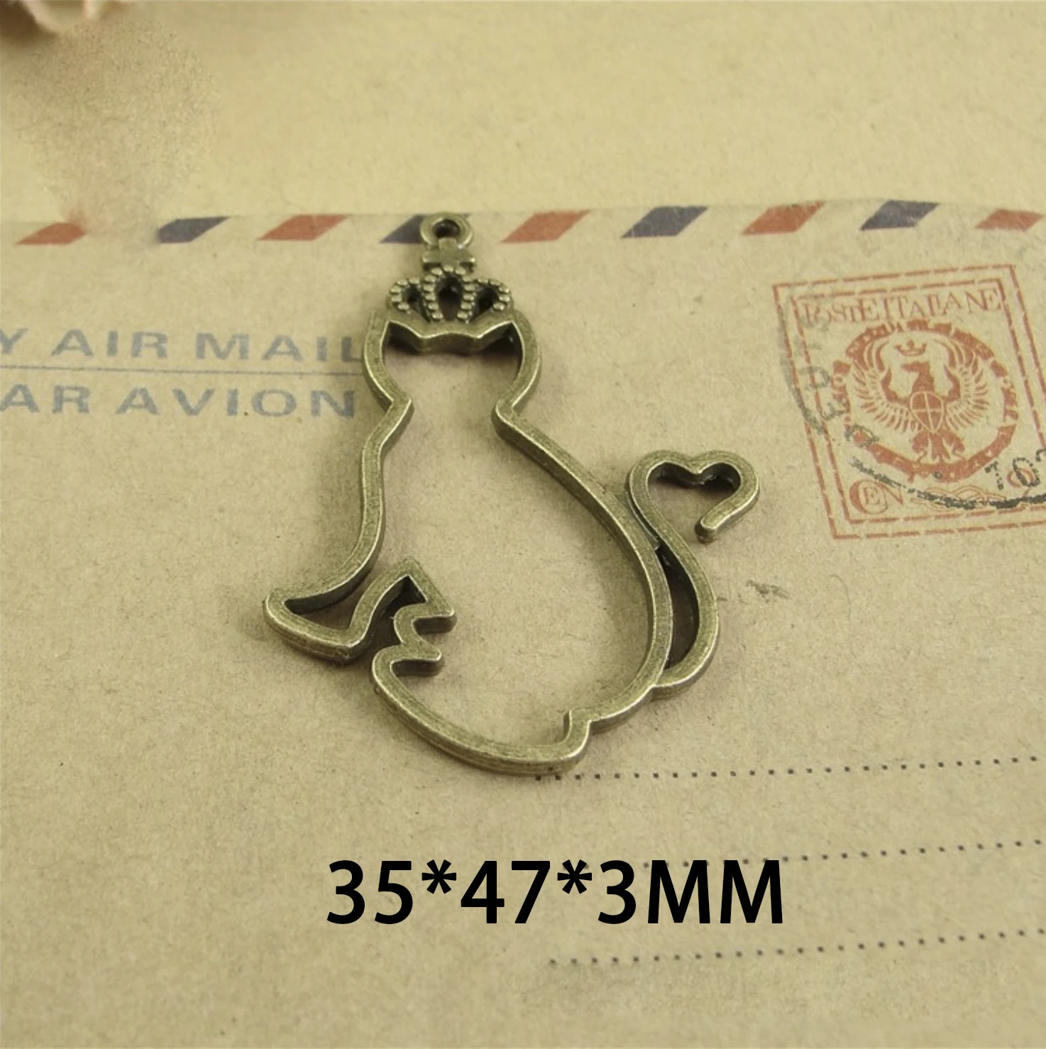 10pcs/lot animals bottle shape magic bar Metal Frame Pendant Gold Charm Bezel Setting Cabochon UV Resin Charm jewelry Findings B