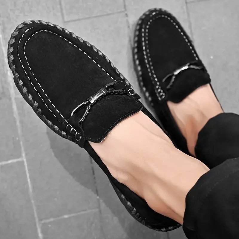 Moccasins Men's Breathable New Genuine Leather Soft Bottom Slip-on Handmade Loafers Men's Shoes Casual Fashion