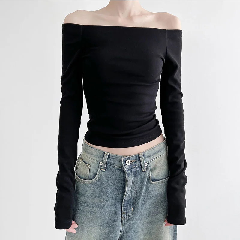 

Черный однотонный элегантный топ с воротником-лодочкой и длинным рукавом, корейская мода, облегающая пикантная укороченная футболка, женская осенняя одежда