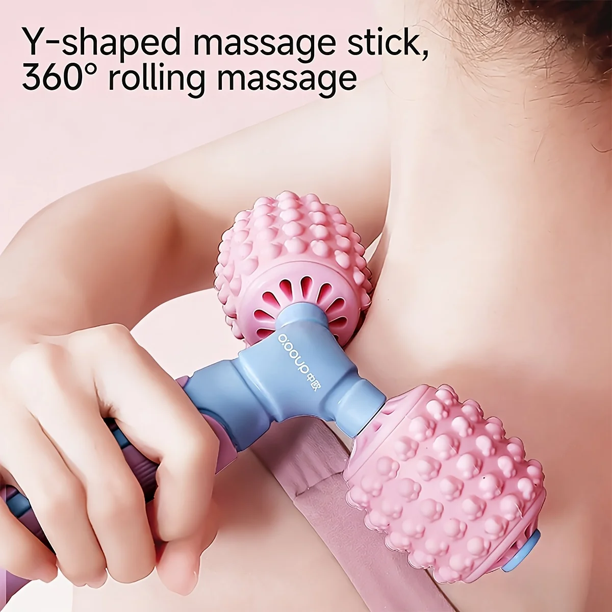 

1 handheld cat paw massage roller, a rolling massager that is portable and compact, suitable for indoor and outdoor activities.